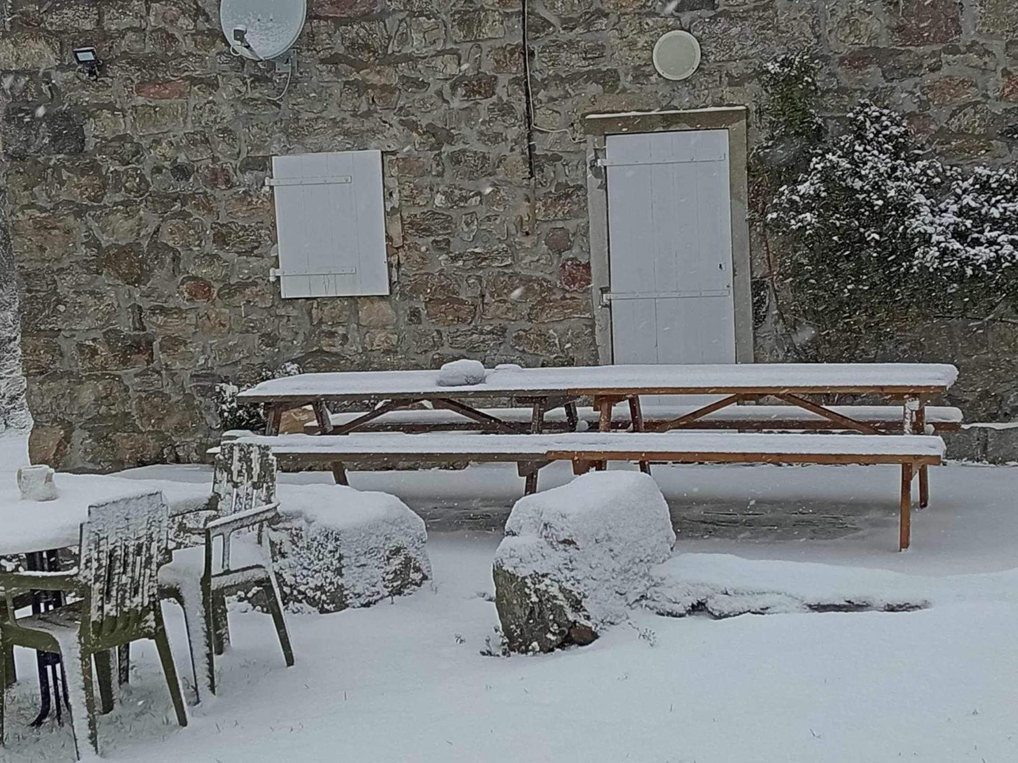 Gite De Groupe 160M2, 15P, Salle De Reception, Jardin, Terrasse Mazan-l'Abbaye Dış mekan fotoğraf