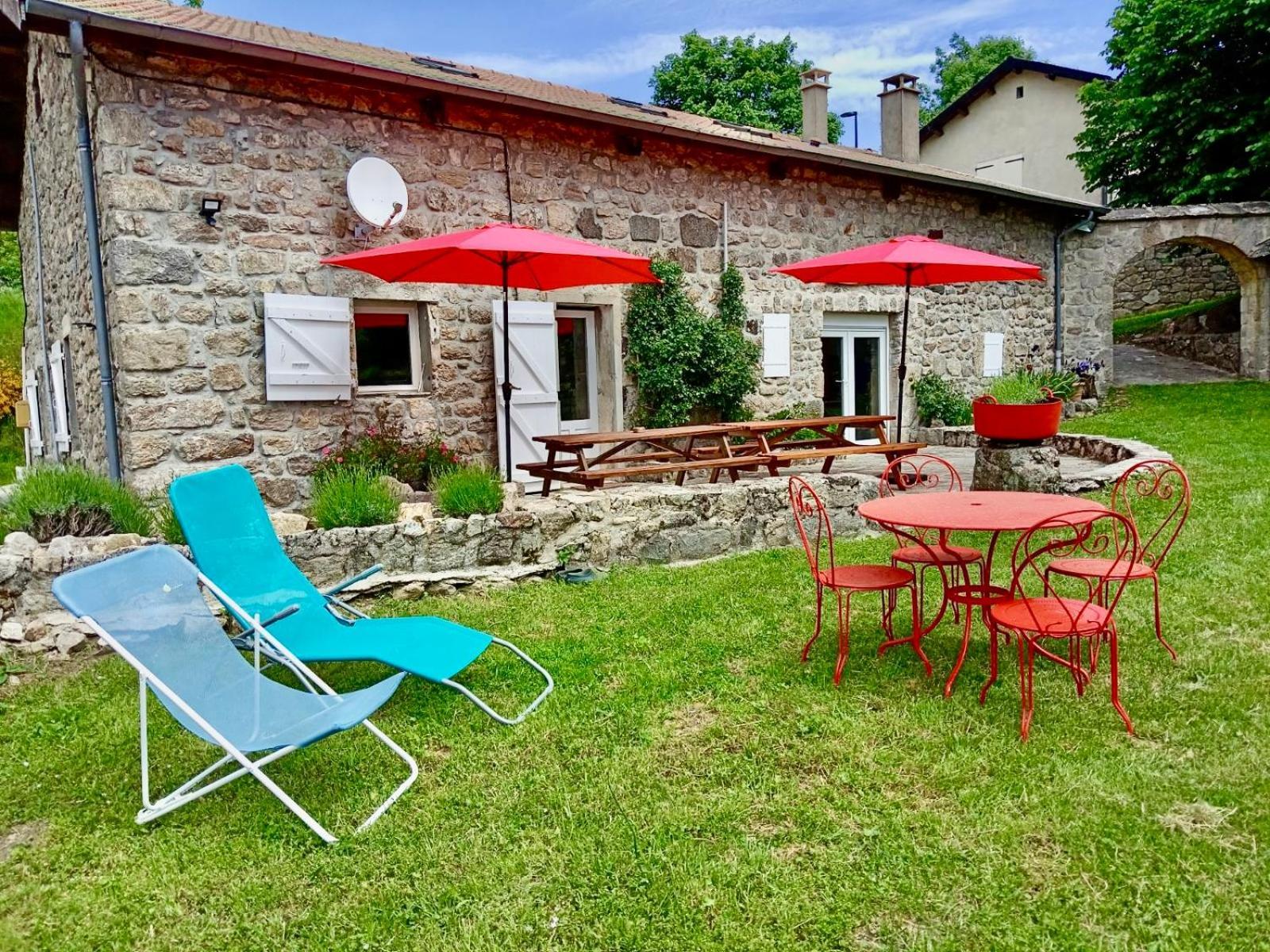 Gite De Groupe 160M2, 15P, Salle De Reception, Jardin, Terrasse Mazan-l'Abbaye Dış mekan fotoğraf